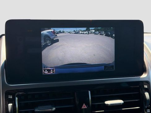 Used 2022 Lexus GX 460 w/ Black Line Special Edition AWD/4WD image 33