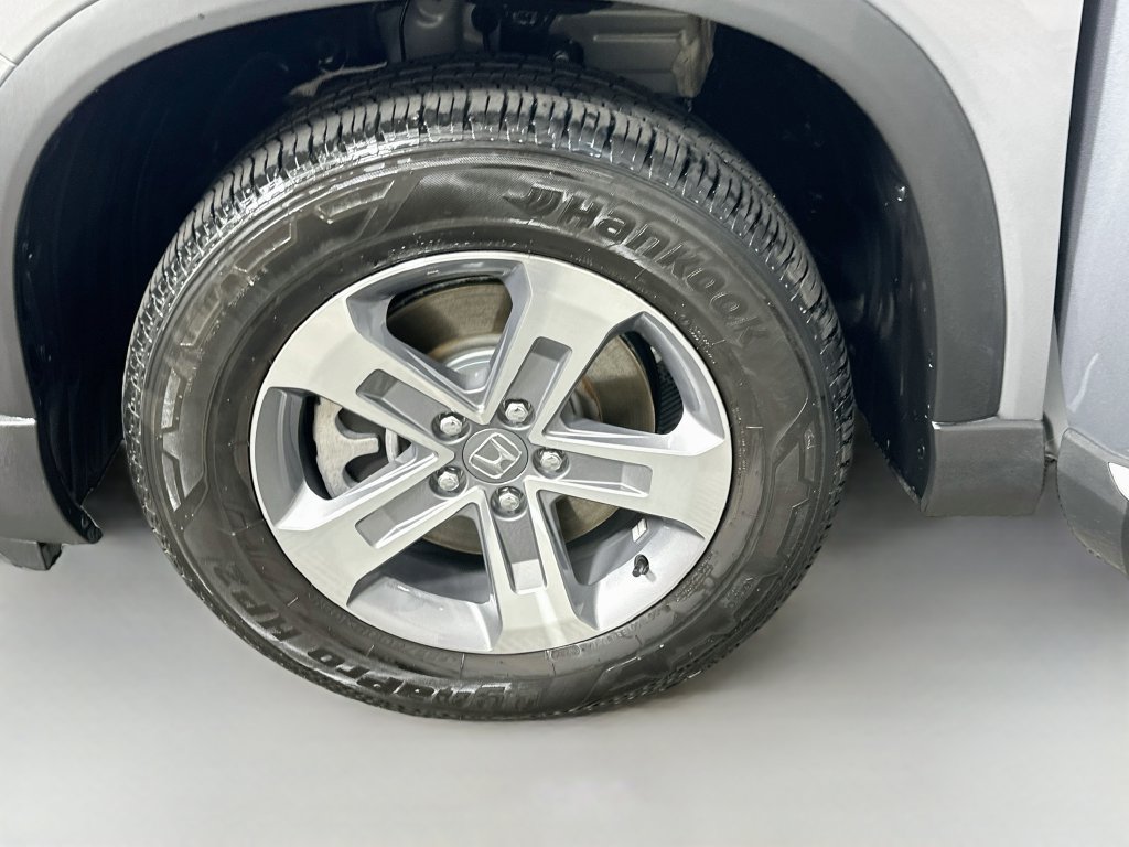 Certified 2025 Honda Pilot EX-L image 30