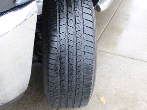 Used 2016 RAM 2500 Tradesman w/ Chrome Appearance Group image 14