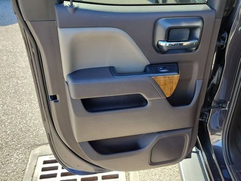 Used 2014 GMC Sierra 1500 SLT w/ SLT Preferred Package image 7