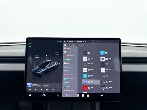 Used 2024 Tesla Model 3 Standard Range image 22