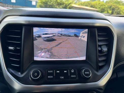Used 2018 GMC Acadia SLT AWD/4WD image 21