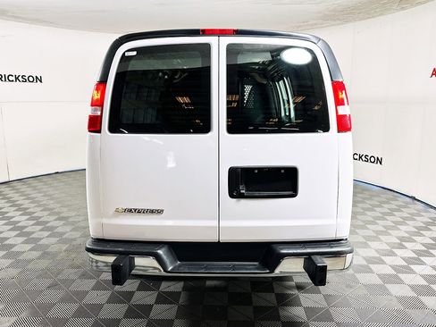 Used 2024 Chevrolet Express 2500 Work Van w/ Driver Convenience Package image 4