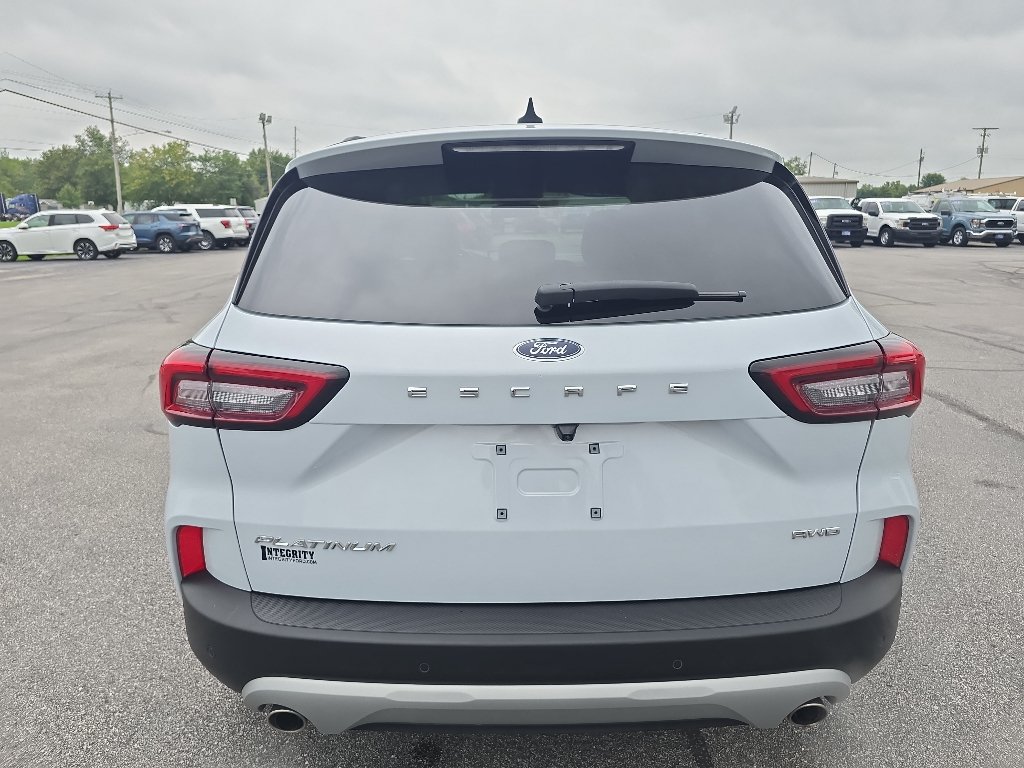 Used 2025 Ford Escape Platinum AWD/4WD image 7