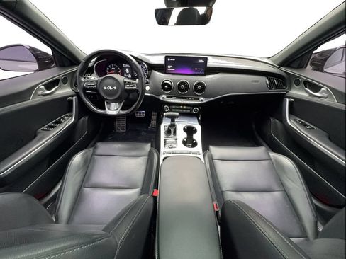 Used 2022 Kia Stinger GT1 RWD image 39