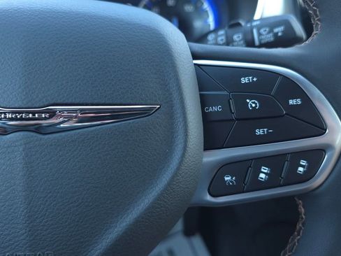 New 2026 Chrysler Pacifica Pinnacle AWD/4WD image 33