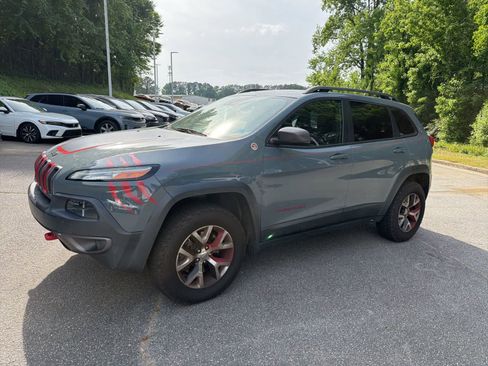 Used 2014 Jeep Cherokee Trailhawk w/ Technology Group image 5