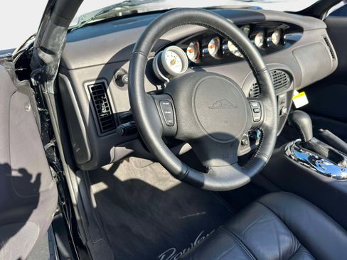 Used 2000 Plymouth Prowler Base image 14