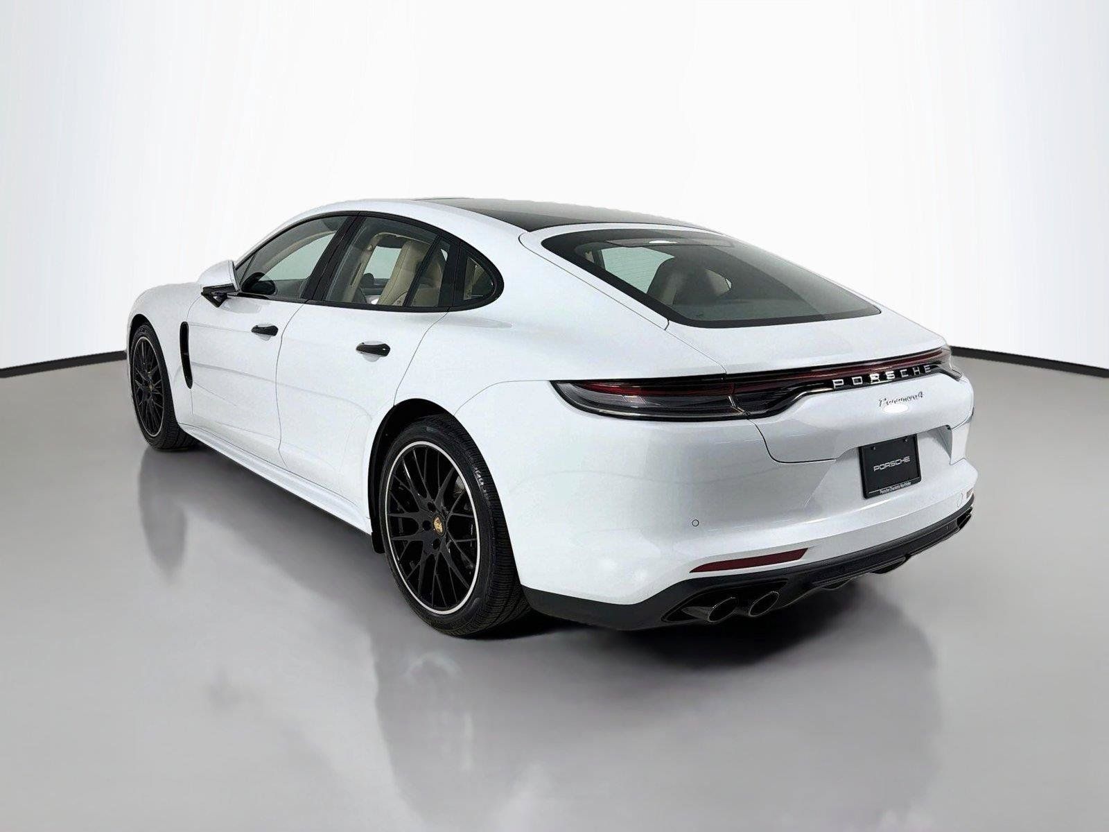 Used 2022 Porsche Panamera 4 AWD/4WD image 3