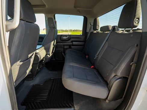Used 2024 Chevrolet Silverado 2500 Custom w/ Custom Convenience Package AWD/4WD image 19