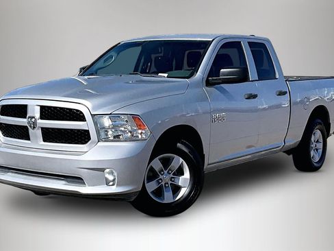Used 2018 RAM 1500 Express image 3