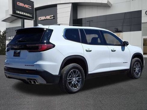 Used 2025 GMC Acadia Elevation AWD/4WD image 28