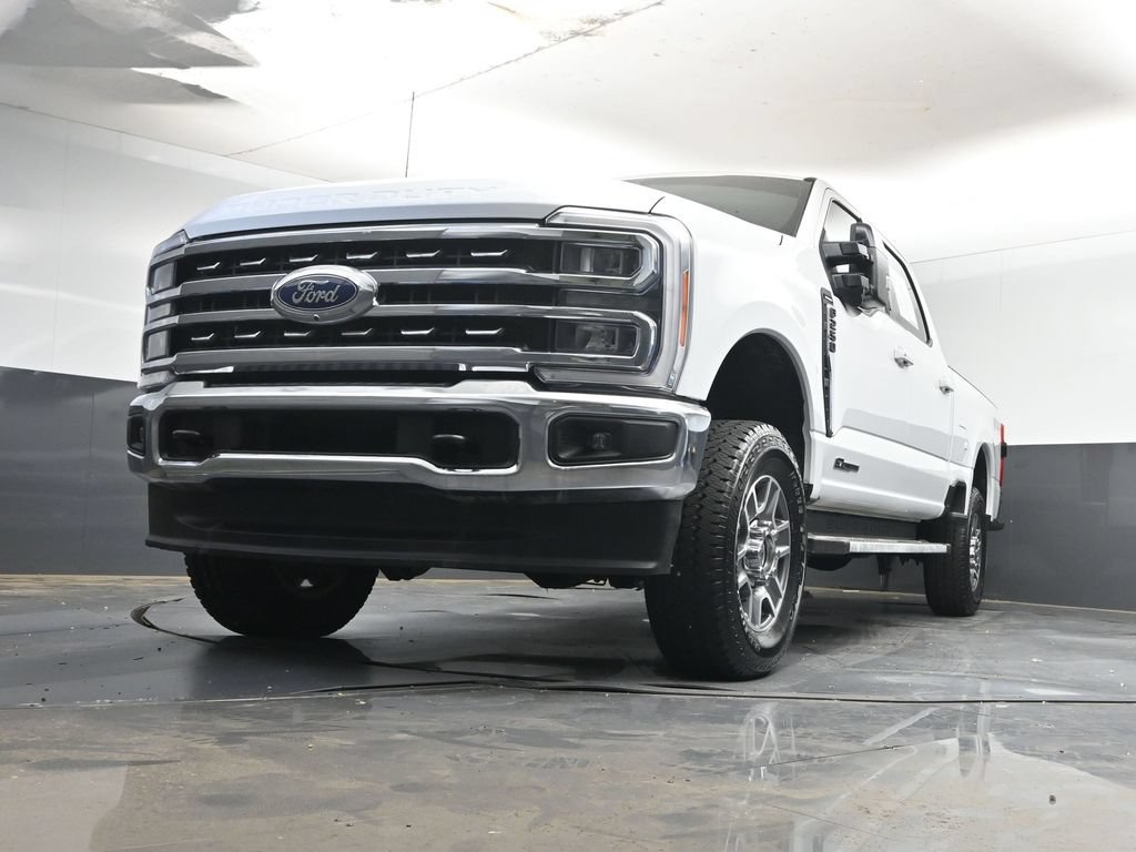 Used 2023 Ford F250 Lariat w/ FX4 Off-Road Package AWD/4WD image 26