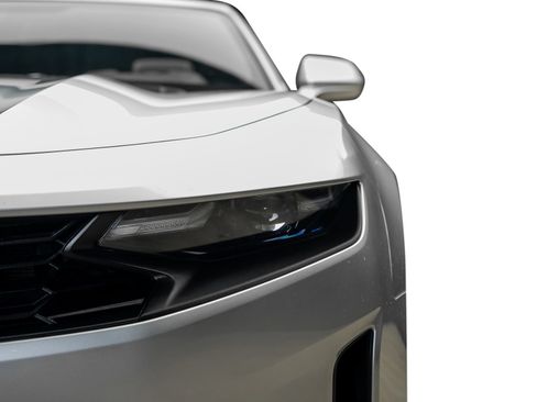 Used 2019 Chevrolet Camaro LT RWD image 5