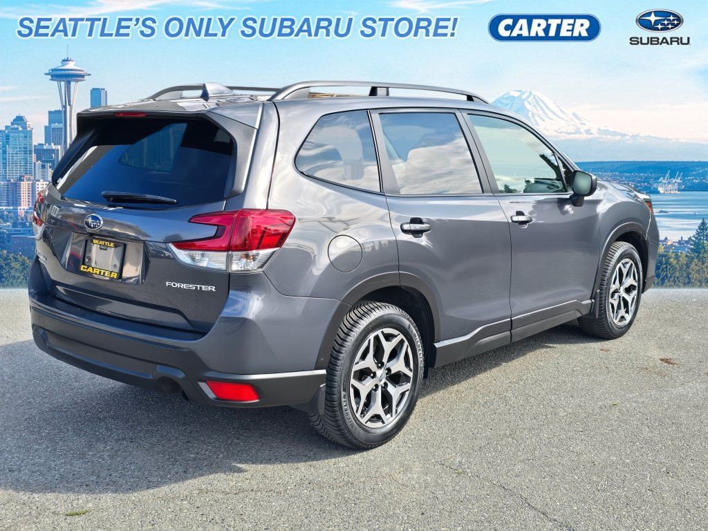 Used 2020 Subaru Forester Premium AWD/4WD image 3