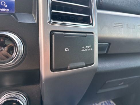 Used 2020 Ford F250 Platinum w/ FX4 Off-Road Package image 39