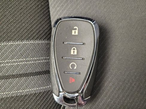Used 2024 Chevrolet Blazer LT FWD image 32