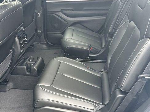 New 2025 Jeep Grand Cherokee L Limited image 22