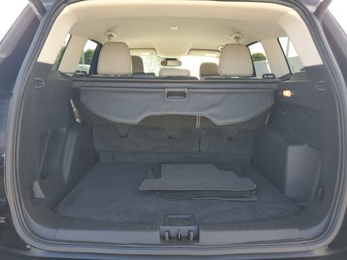 Used 2019 Ford Escape SEL image 11