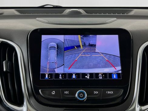 Used 2022 Chevrolet Equinox Premier image 13