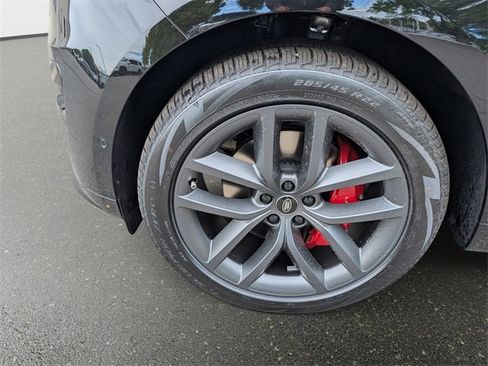 New 2025 Land Rover Range Rover Sport Dynamic SE image 4