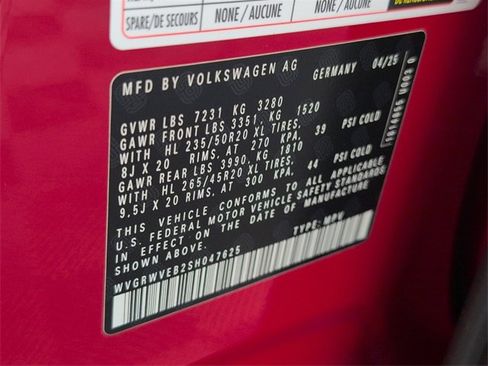 New 2025 Volkswagen ID. Buzz Pro S Plus image 10