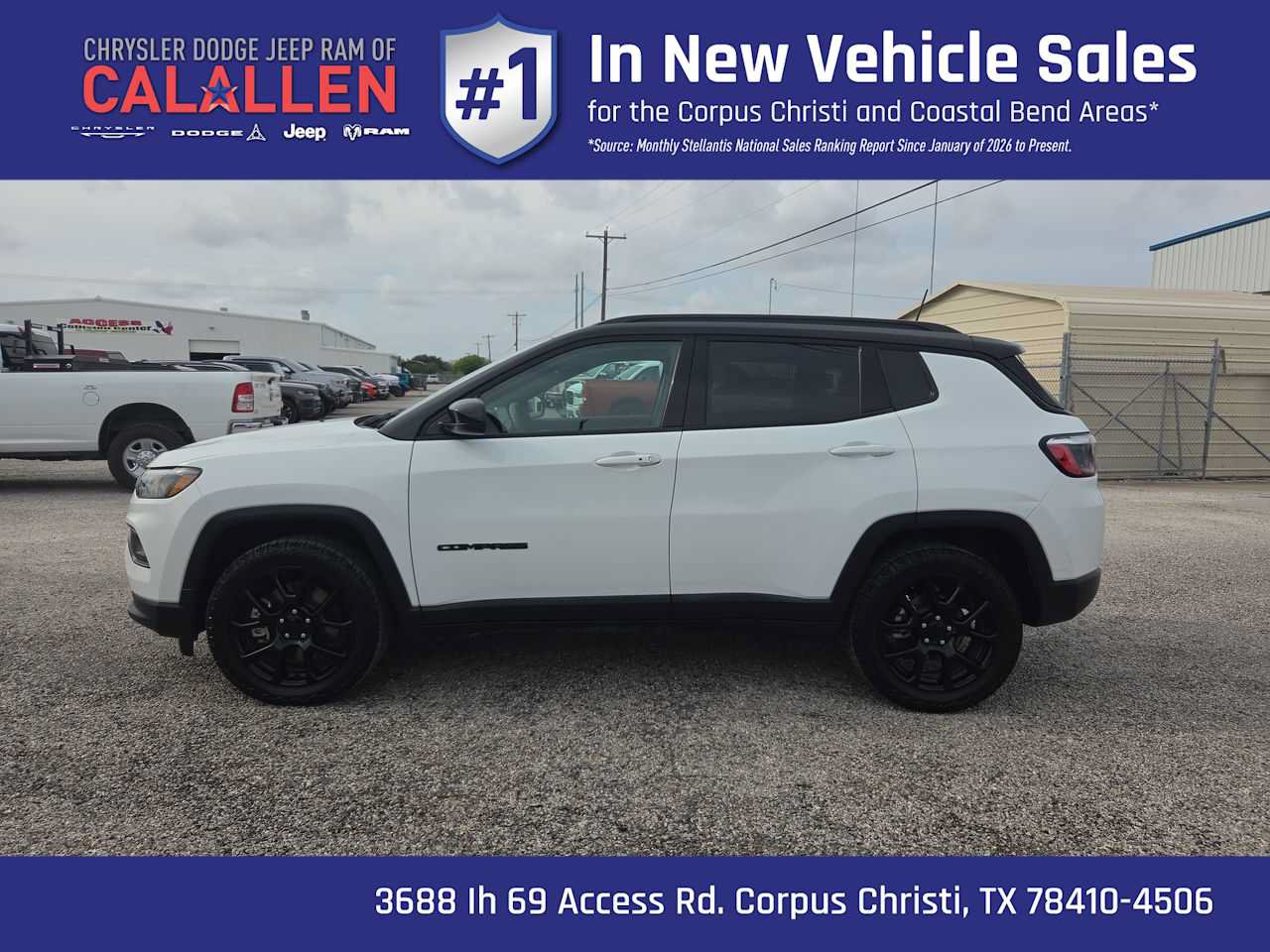 Used 2024 Jeep Compass Latitude w/ Altitude Special Edition AWD/4WD image 11