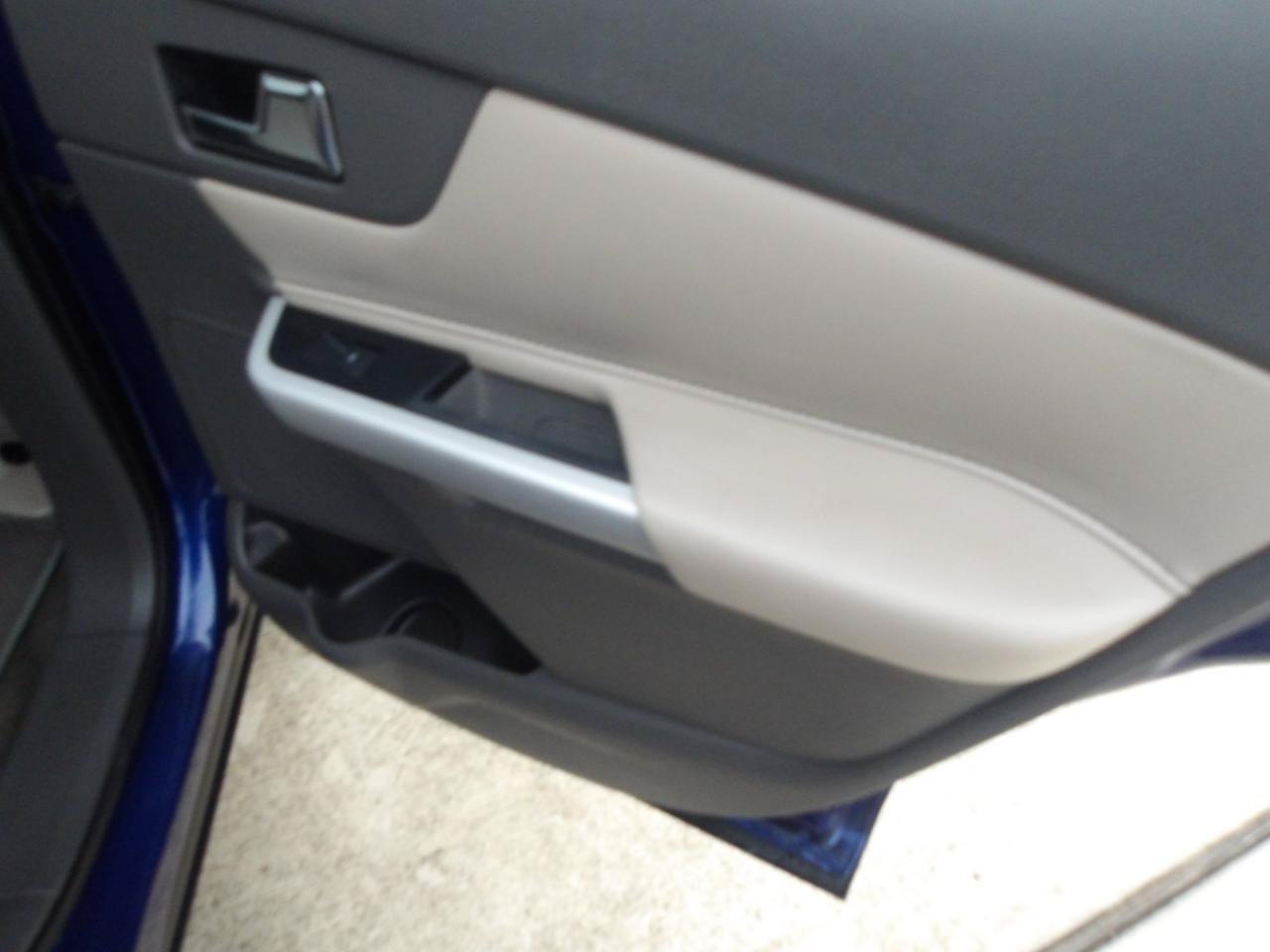 Used 2014 Ford Edge SE FWD image 7