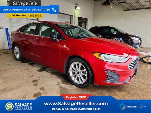 Used 2020 Ford Fusion SE image 5
