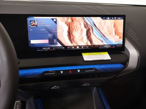 New 2026 BMW X3 xDrive30 w/ Premium Package image 5