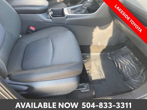 Certified 2025 Toyota RAV4 XLE FWD image 18