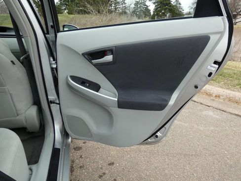 Used 2010 Toyota Prius Two image 15