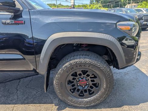 Used 2019 Toyota Tacoma TRD Pro AWD/4WD image 10