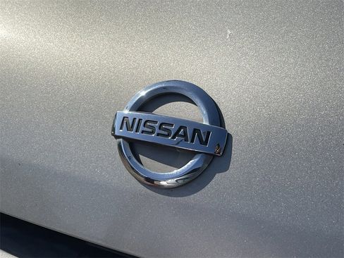 Used 2004 Nissan Frontier XE w/ (VTP) Value Truck Pkg image 30