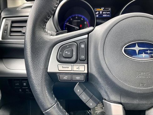 Used 2017 Subaru Outback 2.5i Premium image 22