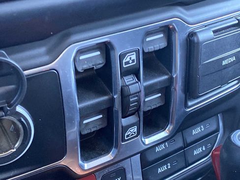 Certified 2020 Jeep Wrangler Unlimited Rubicon image 20