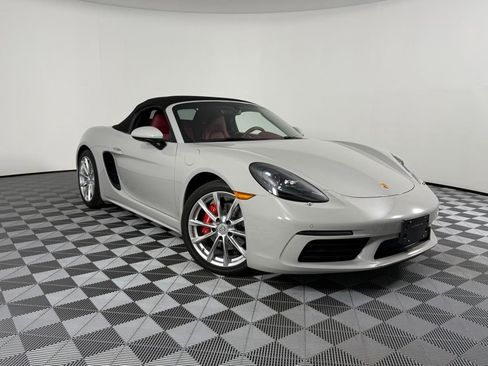 Certified 2023 Porsche 718 Boxster S RWD image 7