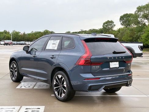 New 2026 Volvo XC60 B5 Plus w/ Protection Package Premier image 6
