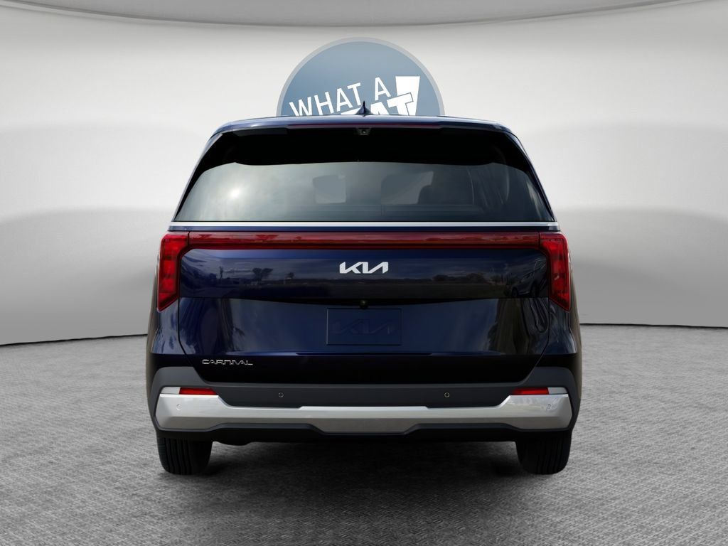 New 2027 Kia Carnival LX FWD image 13
