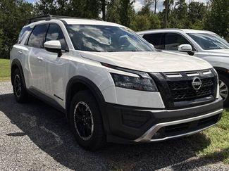 Used 2025 Nissan Pathfinder Rock Creek AWD/4WD video 1