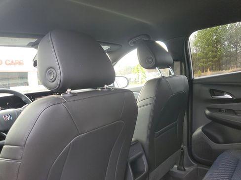 New 2026 Buick Envista Preferred image 7