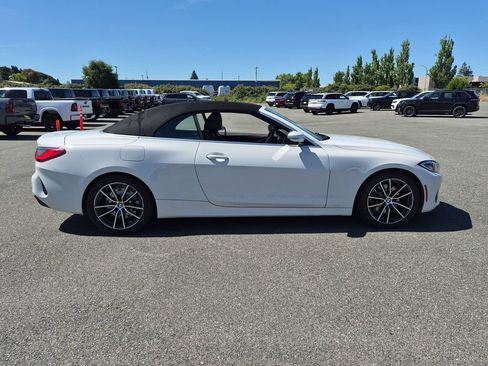 Used 2023 BMW 430i Convertible RWD image 3