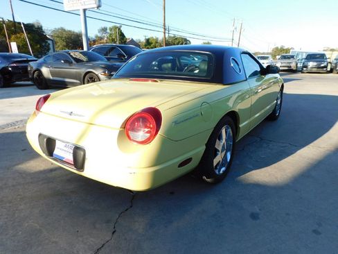Used 2002 Ford Thunderbird image 7