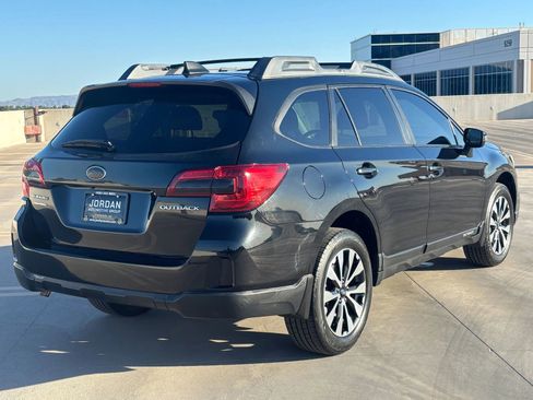 Used 2016 Subaru Outback 2.5i Limited AWD/4WD image 6
