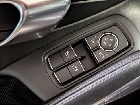 Certified 2019 Porsche 911 Turbo S AWD/4WD image 21