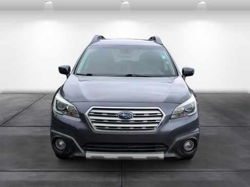 Used 2017 Subaru Outback 3.6R Limited AWD/4WD image 6