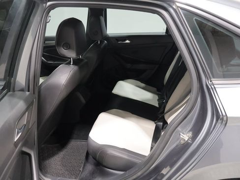 Used 2020 Volkswagen Jetta R-Line w/ R-Line Cold Weather Package FWD image 18