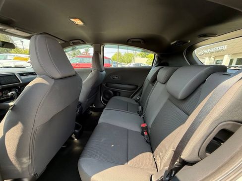 Used 2020 Honda HR-V Sport image 18