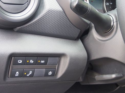 Used 2023 Nissan Kicks S FWD image 20