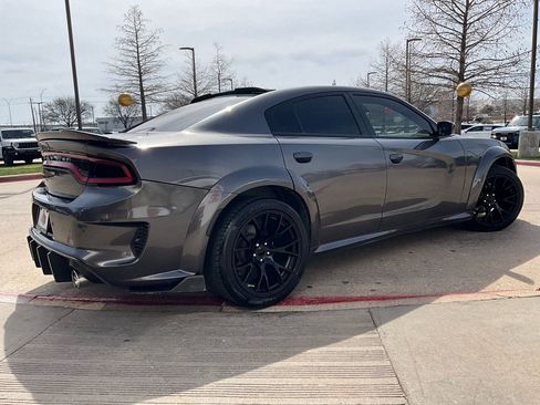 Used 2022 Dodge Charger SXT image 6